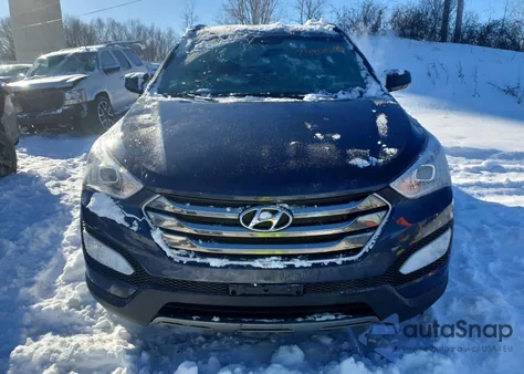 2016 Hyundai Santa Fe Sport z USA, uszkodzony, nr VIN 5XYZUDLB1GG358308